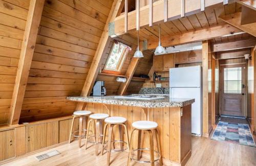Fern Valley Casa | Idyllcove - Fern Valley, Hot Tub, Fenced Yard, Spa OK!