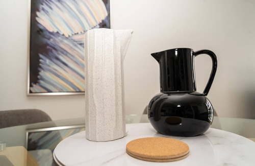 Brunswick East Apartamento | Idyllic 1-Bed Near Popular Shopping Streets