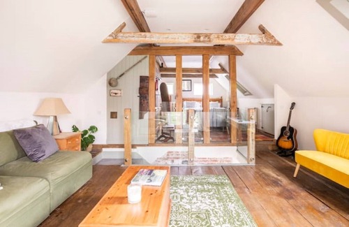 Hawkhurst Cabaña | Idyllic 2- Bedroom barn with amazing views