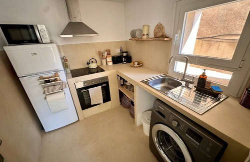 Capmany Apartamento | Idílico apartamento rodeado de viñedos con terraza privada