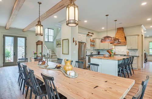 Belmont Historic District Casa | Idyllic Belmont Home < 1 Mi to Historic District!