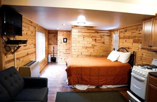 Grayling Casa | Idyllic Cabin Rental near the Au Sable River in Michigan