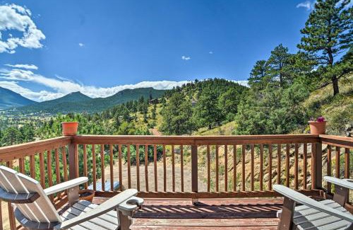 Venner Ranch Estates Casa | Idyllic Cabin with Grill and Panoramic Mtn Views!