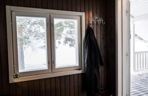 Lappajaervi Chalet De Esquí | Idyllic Cottage by Lake Lappajärvi, Private House