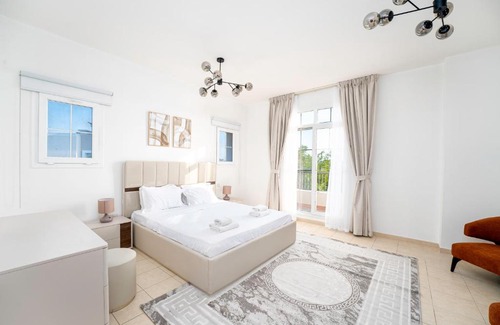 Arabian Ranches Villa | Idyllic Family Haven 3-Bedroom Villa with Study Room by Petals Holiday Homes