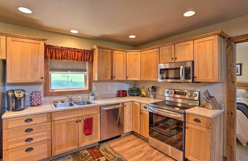 Hill City Cabina | Idyllic Hill City Home - Hike, Bike & ATV!