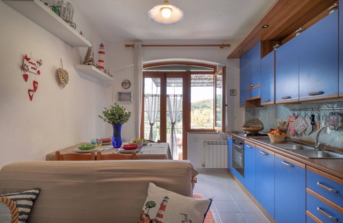 Fetovaia Apartamento | Idílico apartamento vacacional "Simona" cerca de la playa con terraza y Wi-Fi