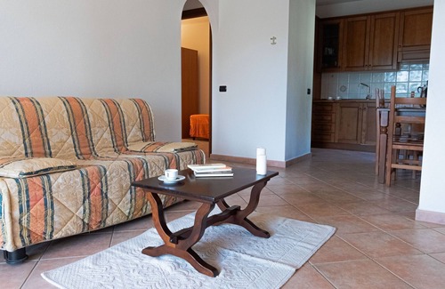 Orosei Apartamento | Idyllic Residence Cala Viola T6 2 Bedroom Apartment Sleeps 6 Persons