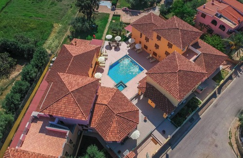 Orosei Apartamento | Idyllic Residence Cala Viola 1 Bedroom Apartment B3 Sleeps 3 Persons