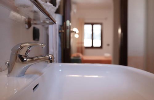 Sos Alinos Apartamento | Idyllic Residence Cala Viola B3 1 BedApt sleeps 3
