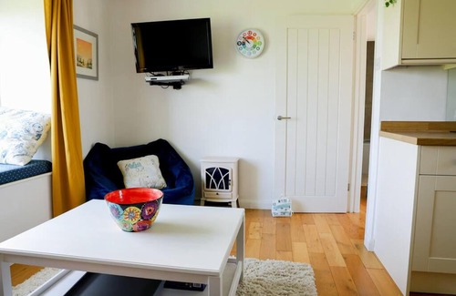 East Prawle Apartamento | Idyllic rural retreat with one bedroom and parking