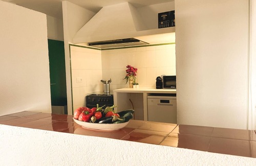 Deltebre Cabaña | Casa rural de 170m² en Delta del Ebro con 4 habitaciones, WiFi, barbacoa y cerca de la playa.