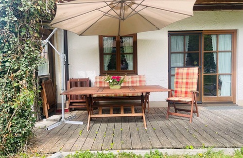 Bad Feilnbach Apartamento | Idyllic vacation apartment Bina with south-facing terrace