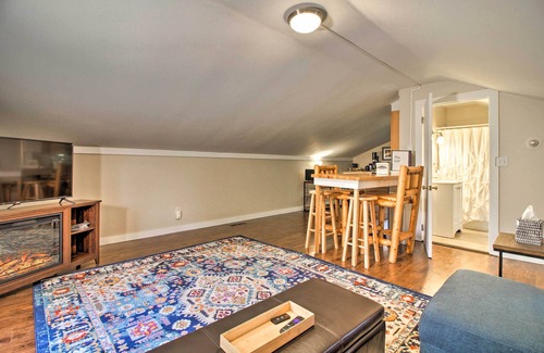 Wallingford Casa | Idyllic Wallingford Retreat - Near Skiing & Hiking