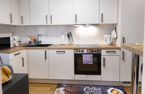 Langkampfen Apartamento | Idyllically situated apartment, 800m to the ski bus