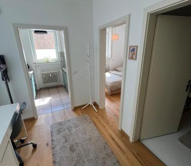 Stephanskirchen Apartamento | Idyllische Wohnung mit Bergblick nah am Simssee