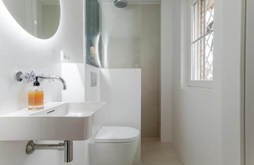 Schmoeckwitz Villa | Idyllisches, neu renoviertes Haus mit Steg am See