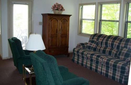 Helen Villa | IGLS Resort Villas at Innsbruck