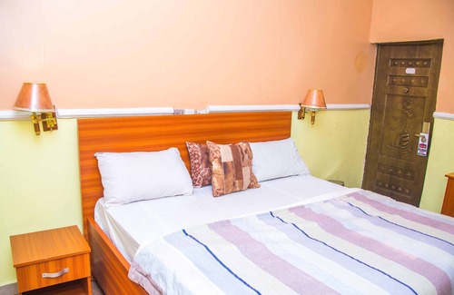 Igwuruta Hotel | Igoni Grand View Hotel