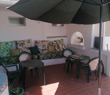 Lagos City Center Casa | Iguana Guesthouse