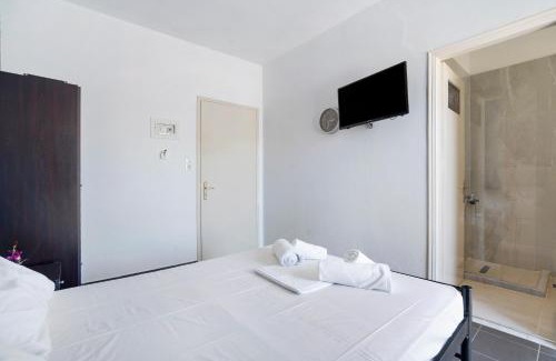 Pidima Kyras Apartamento | Iguana studio 6