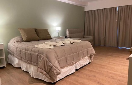 Colón Casa | Iguape Aparts & Spa