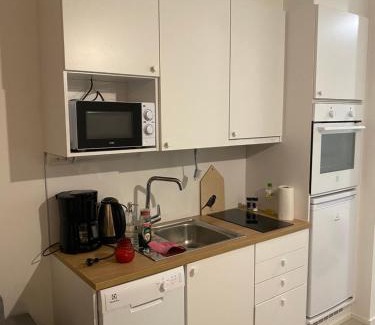 Aviapolis Apartamento | Ihana huoneisto juna aseman vieressä.