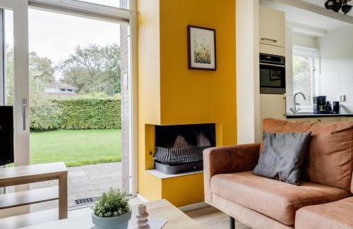 Zwiggelte Casa | IJsvogel I Vakantiewoning met Fijne Tuin
