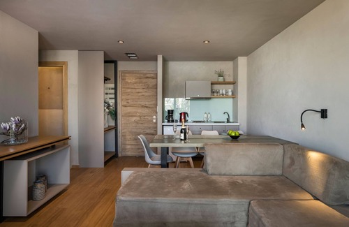 Kato Galatas Apartamento | Ikaros Hotel