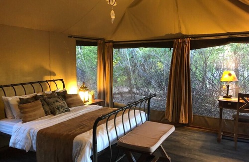 Meru National Park Otro | iKWETA Safari Camp