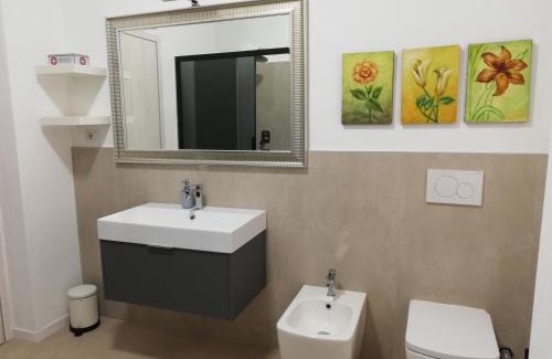 Pavia Apartamento | il 64B - 10 minuti a piedi dal Policlinico San Matteo -