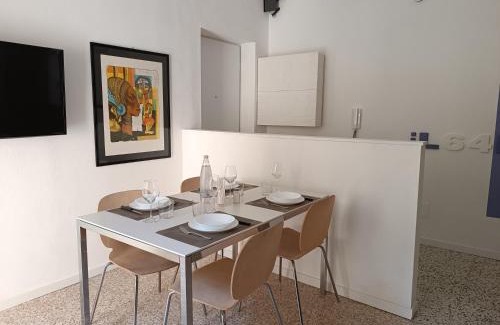 Pavia Apartamento | il 64B - 10 minuti a piedi dal Policlinico San Matteo -
