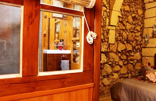 Nadur Cama Y Desayuno | Il-Bàrraġ Farmhouse B&B - Traditional
