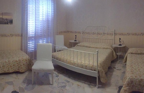 Viagrande Cama Y Desayuno | Il B&B Maison Graziella