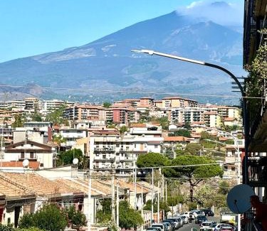 Monte Po-Nesima-San Leone-Rapisardi Apartamento | Il balcone sull Etna
