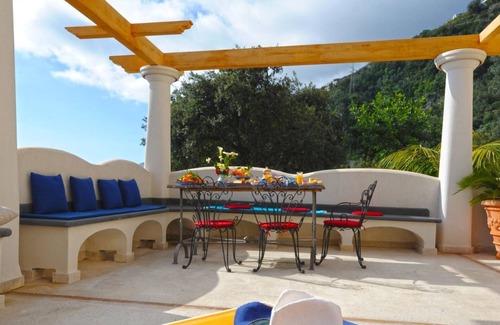 Conca dei Marini Apartamento | Villa en el corazón de AmalfiCoast con acceso a la plataforma marítima equipada, estacionamiento
