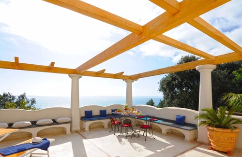 Conca dei Marini Apartamento | Villa en el corazón de AmalfiCoast con acceso a la plataforma marítima equipada, estacionamiento
