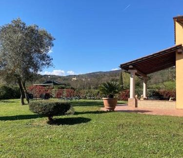Capraia e Limite Apartamento | Il Casale