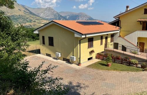 Montemonaco Cama Y Desayuno | Il Castagno