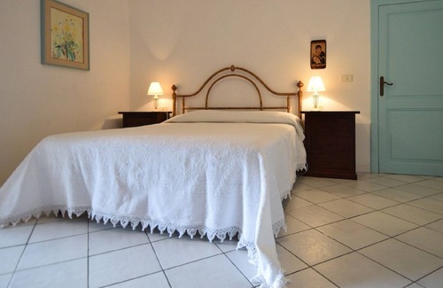 Patresi Casa | Il Cisto - House by the sea with large terrace overlooking the sea.