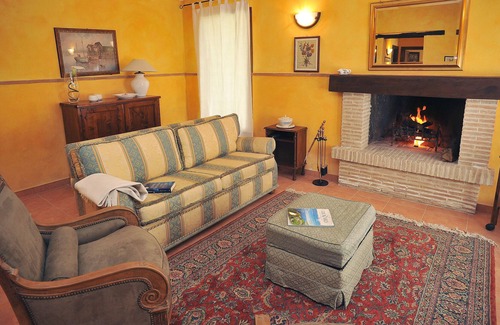Mugnano in Teverina Cabaña | Il Colle P, casa de campo con jardín y piscina