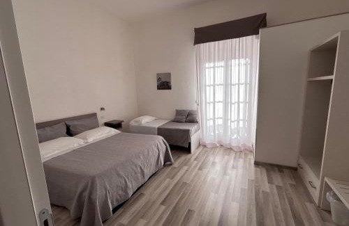 Quartiere XXIV Don Bosco Cama Y Desayuno | Il Corso B&B di Silvia
