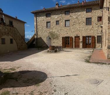 Montecatini Val di Cecina Apartamento | Il Cortile - luxury apartment in Tuscany