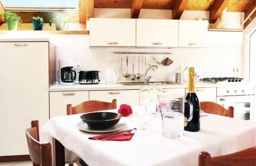 Colico Piano Apartamento | "Il Cortile" Apartment