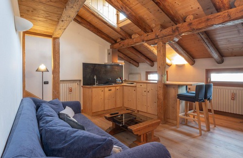 Cortina d'Ampezzo Apartamento | Il Covo, nice two room studio in Cortina