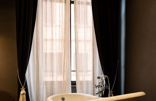 Pietrasanta Cama Y Desayuno | Il duomo suites
