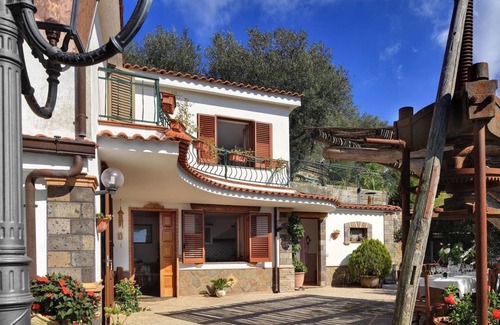 Sant'Agata sui Due Golfi Villa | Il Frantoio