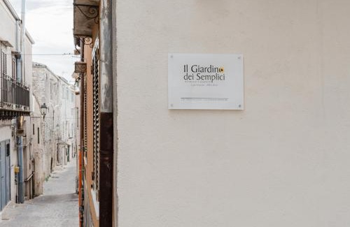 Giuliana Casa | Il Giardino Dei Semplici