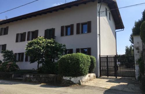 Bricherasio Apartamento | Il Girasole