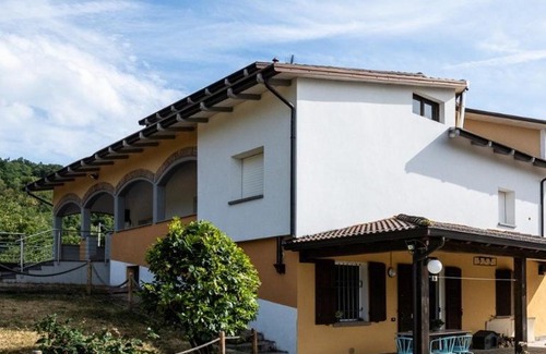 Villa Minozzo Cama Y Desayuno | Il Golfarone